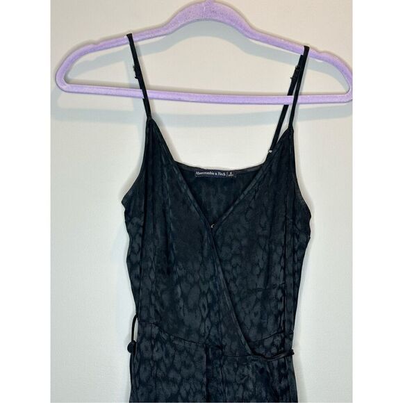 Abercrombie & Fitch Black Leopard Wrap Ruffle Bottom Dress Size Small - Picture 3 of 11